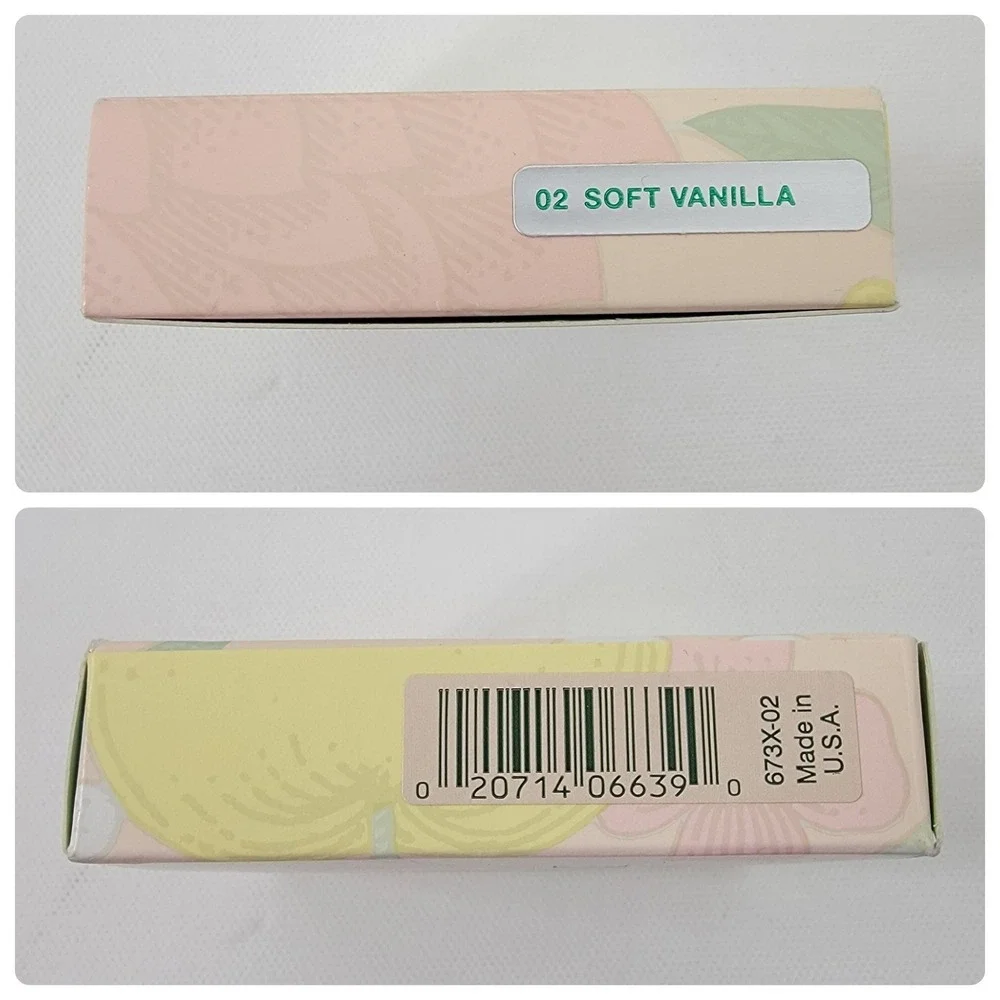 Clinique‎ Soft Finish Pressed Powder Soft Vanilla Green Marble Mirror Compact